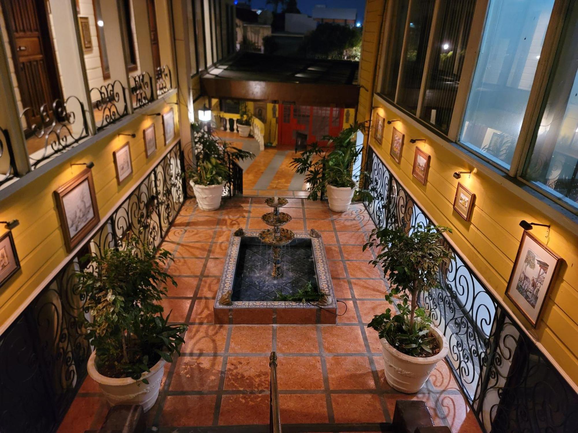 Hotel Whiskey Barrel à San José Extérieur photo